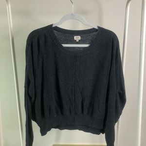 Wilfred Black cropped scoop neck sweater!